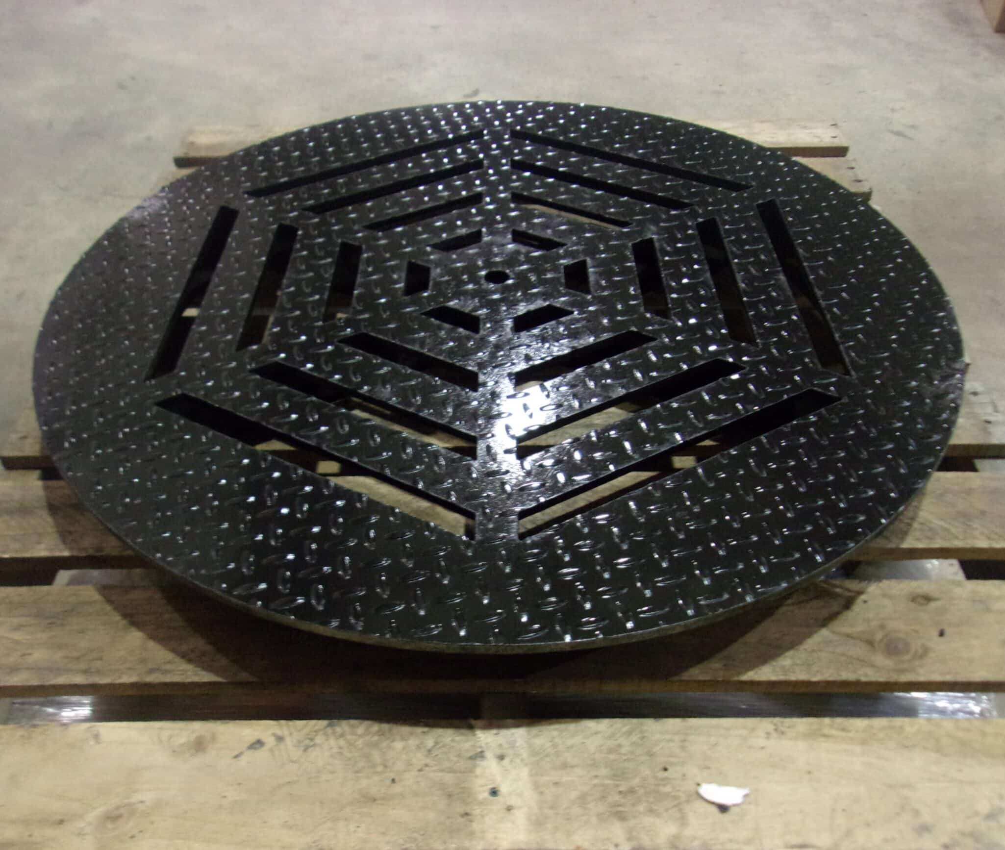 round cover with grates