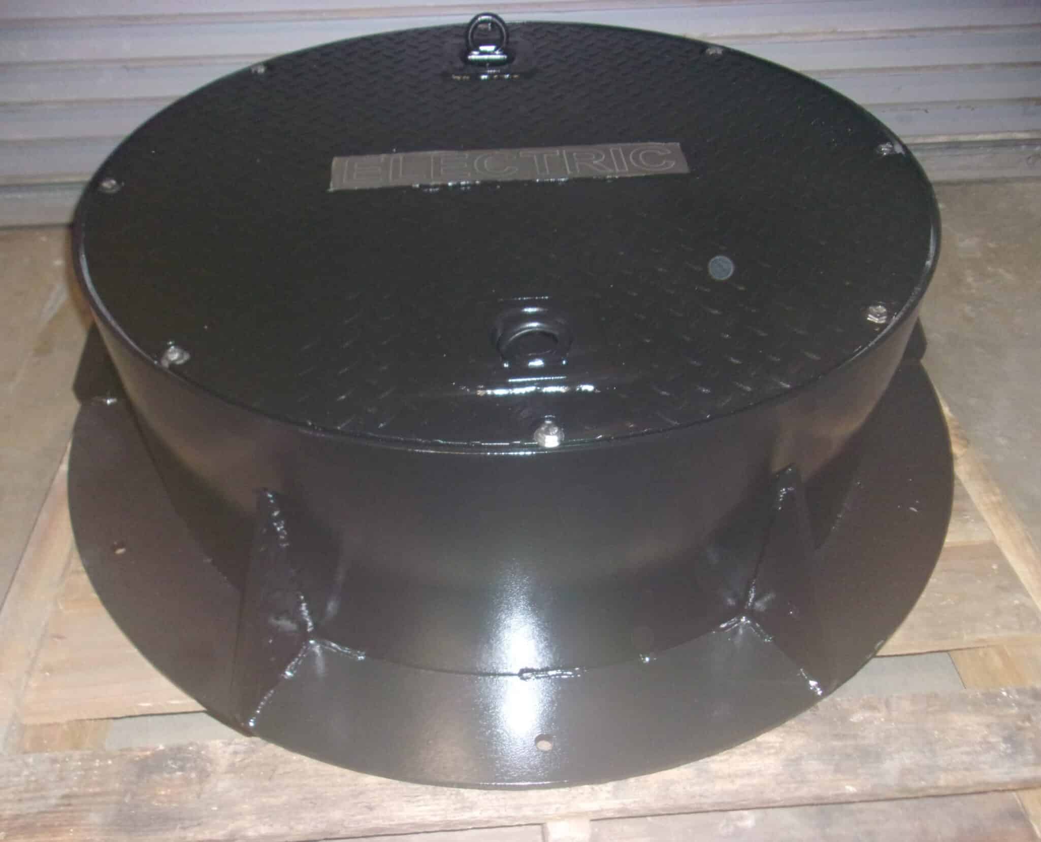 large electric base flange manhole cover