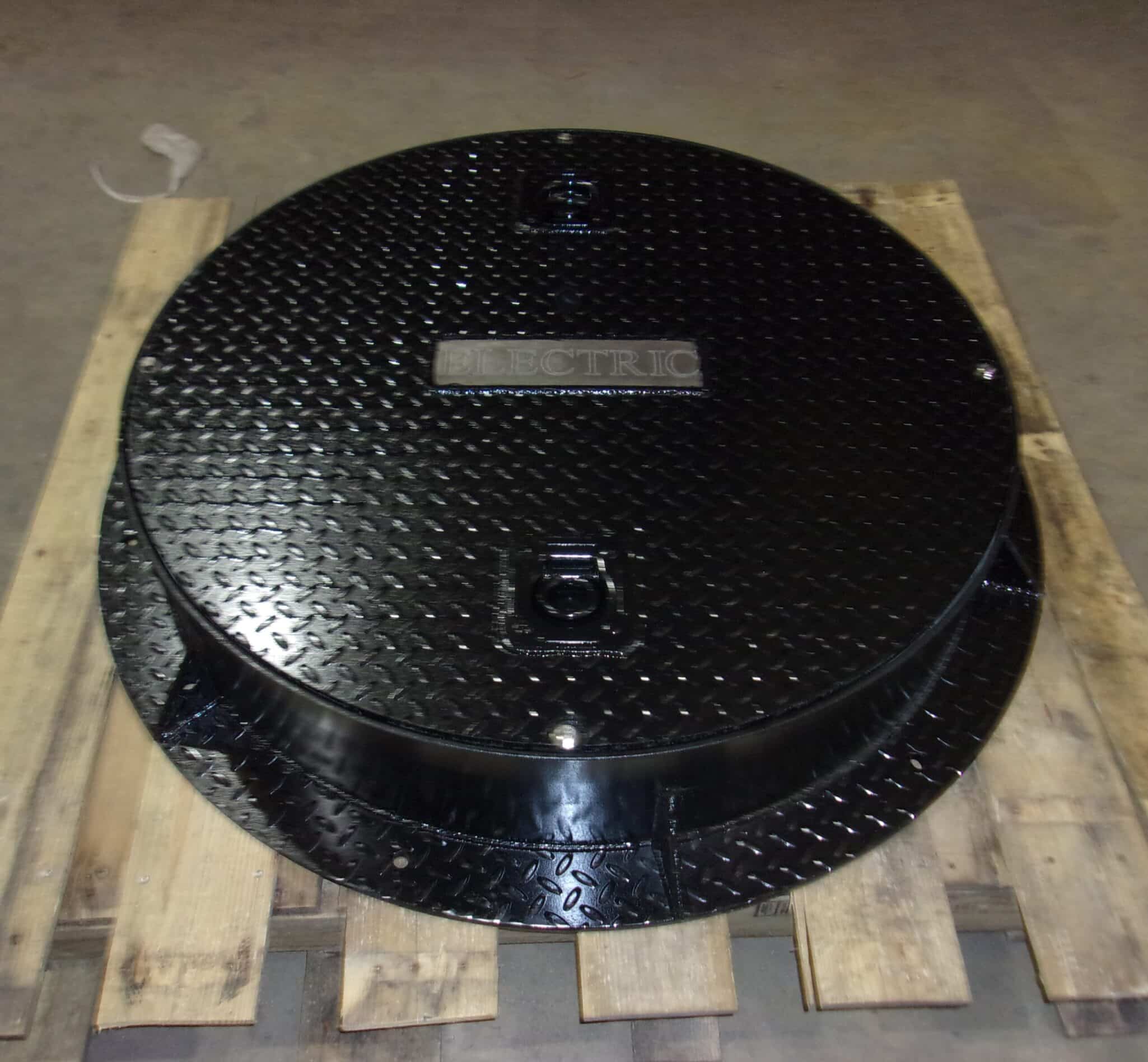 electric manhole cover with flange and frame