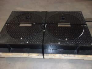 RECTANGULAR BASE FLANGE DOUBLE ROUND CENTER ACCESS