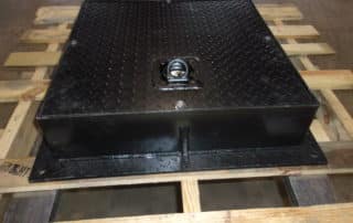 SQUARE BASE FLANGE BOLT DOWN MANHOLE AND COVER